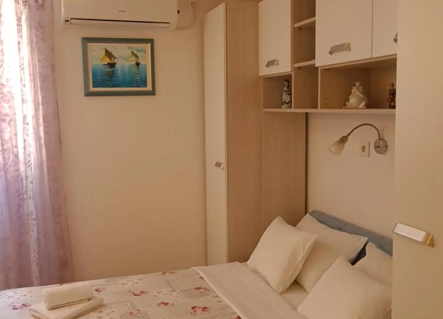 Private Room In The Center Of Split 0*,